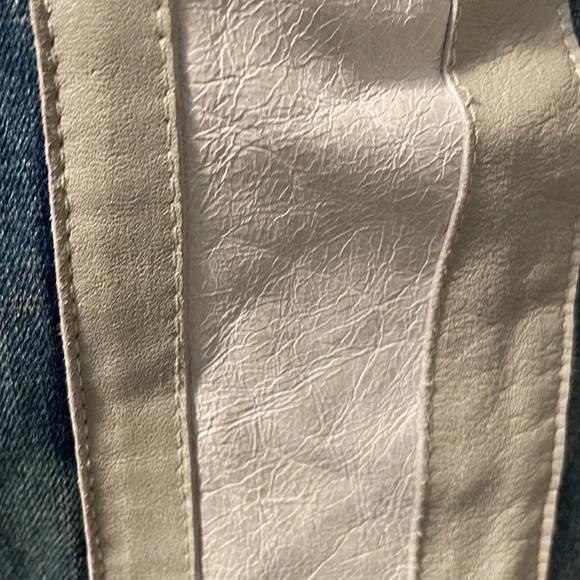 AJ ARMANI JEANS VINTAGE NEVER WORN JEAN JACKET CROPPED WITH LEATHER IN FRONT - Picture 8 of 15